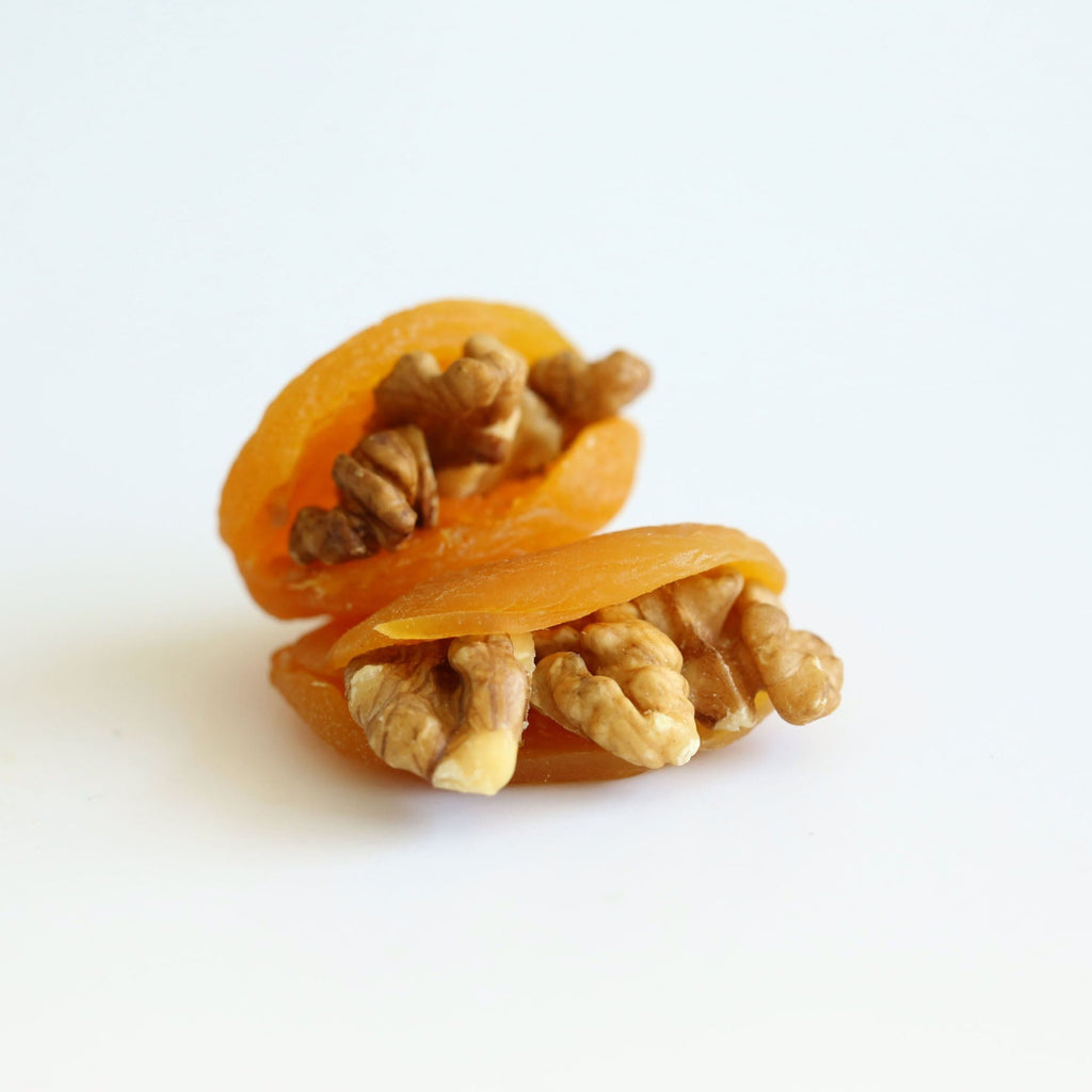 Dried Apricot with Walnut