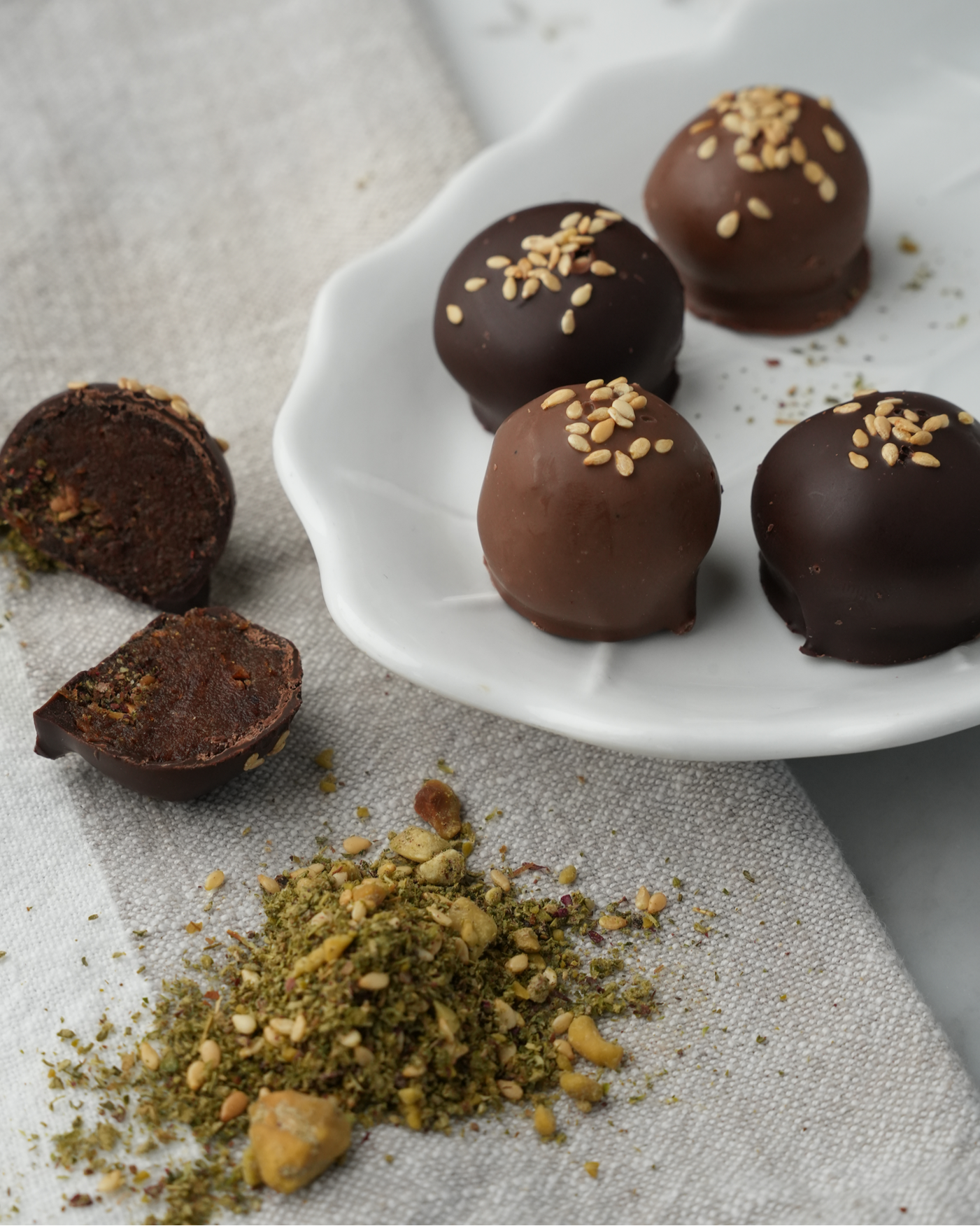 Date Bliss Balls with Zaatar (Dark)