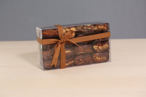 Assorted Filled Dates (Small)