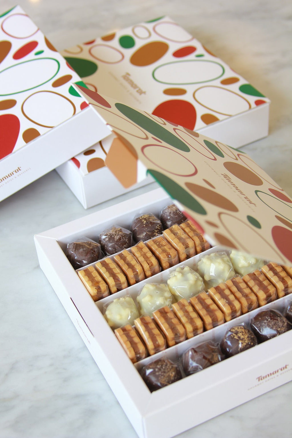 Festive Mixed Bliss Balls & Sable Box
