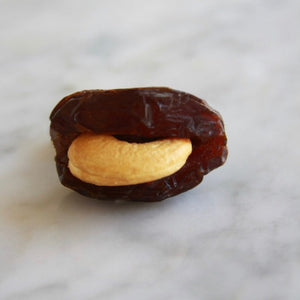 Raw Dates filled with Cashew