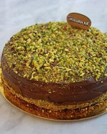 Pistachio Nutella Cake